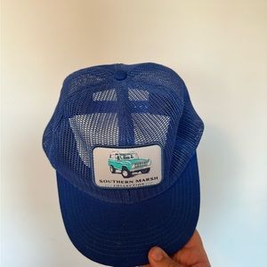 Southern Marsh Hat